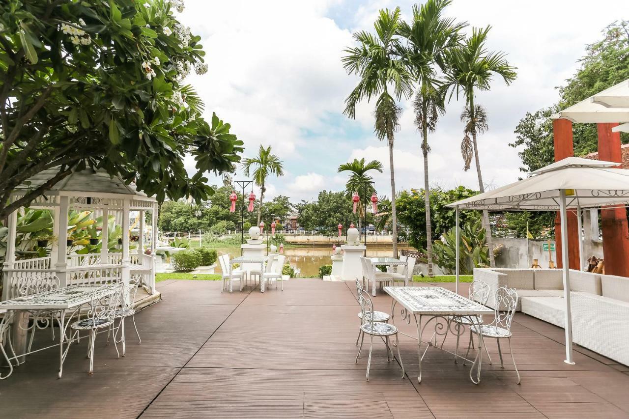 B2 Riverside Colonial Hotel Чиангмай Экстерьер фото